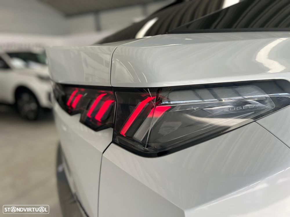 Peugeot 3008 1.2 Hybrid Allure Pack e-DCS6 - 9