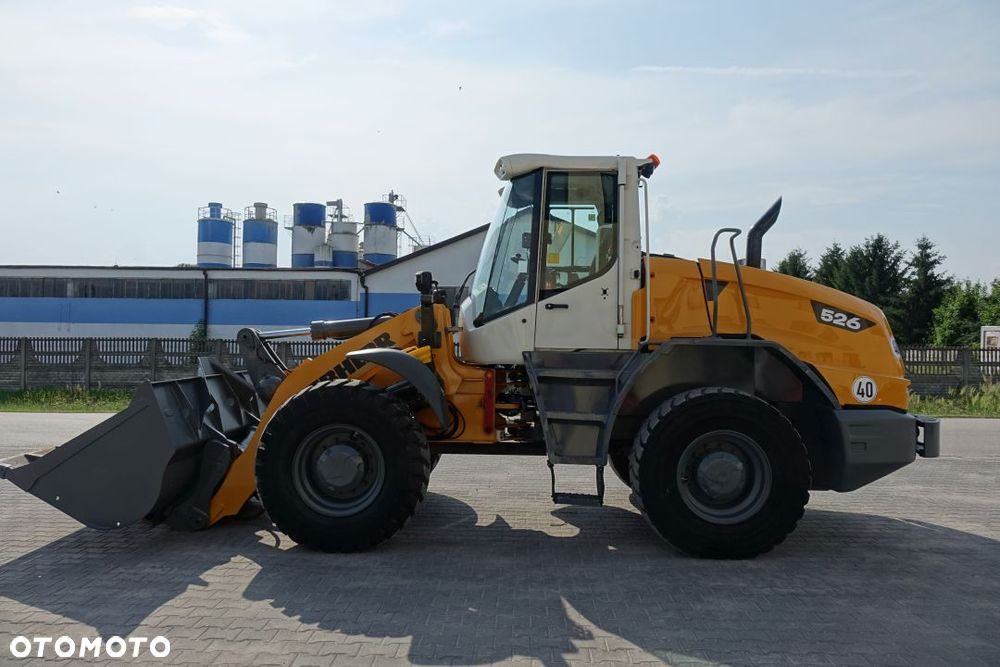 Liebherr L526 / ŁADOWARKA / 16 000 KG / SZYBKOZŁĄCZE / NOWE OPONY PRZÓD - 10
