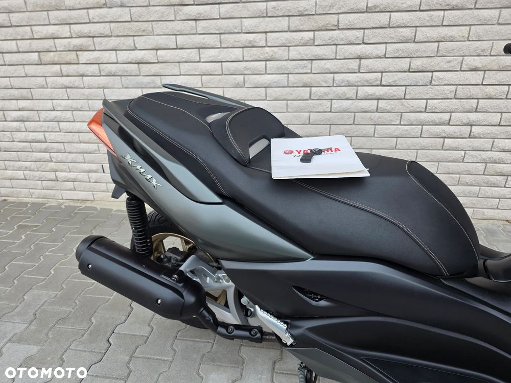 Yamaha X-max - 10