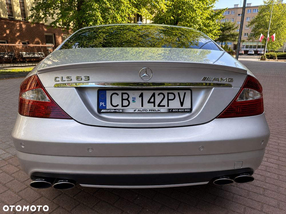 Mercedes-Benz CLS 63 AMG - 10
