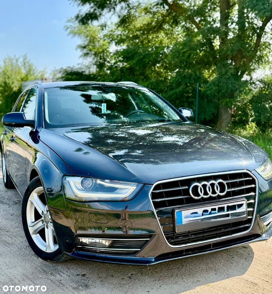 Audi A4 Avant - 1