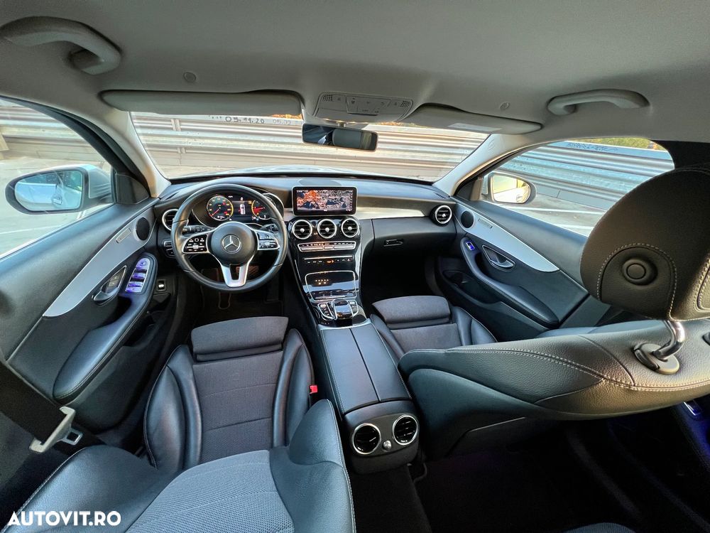 Mercedes-Benz C 220 d T 9G-TRONIC AMG Line - 5