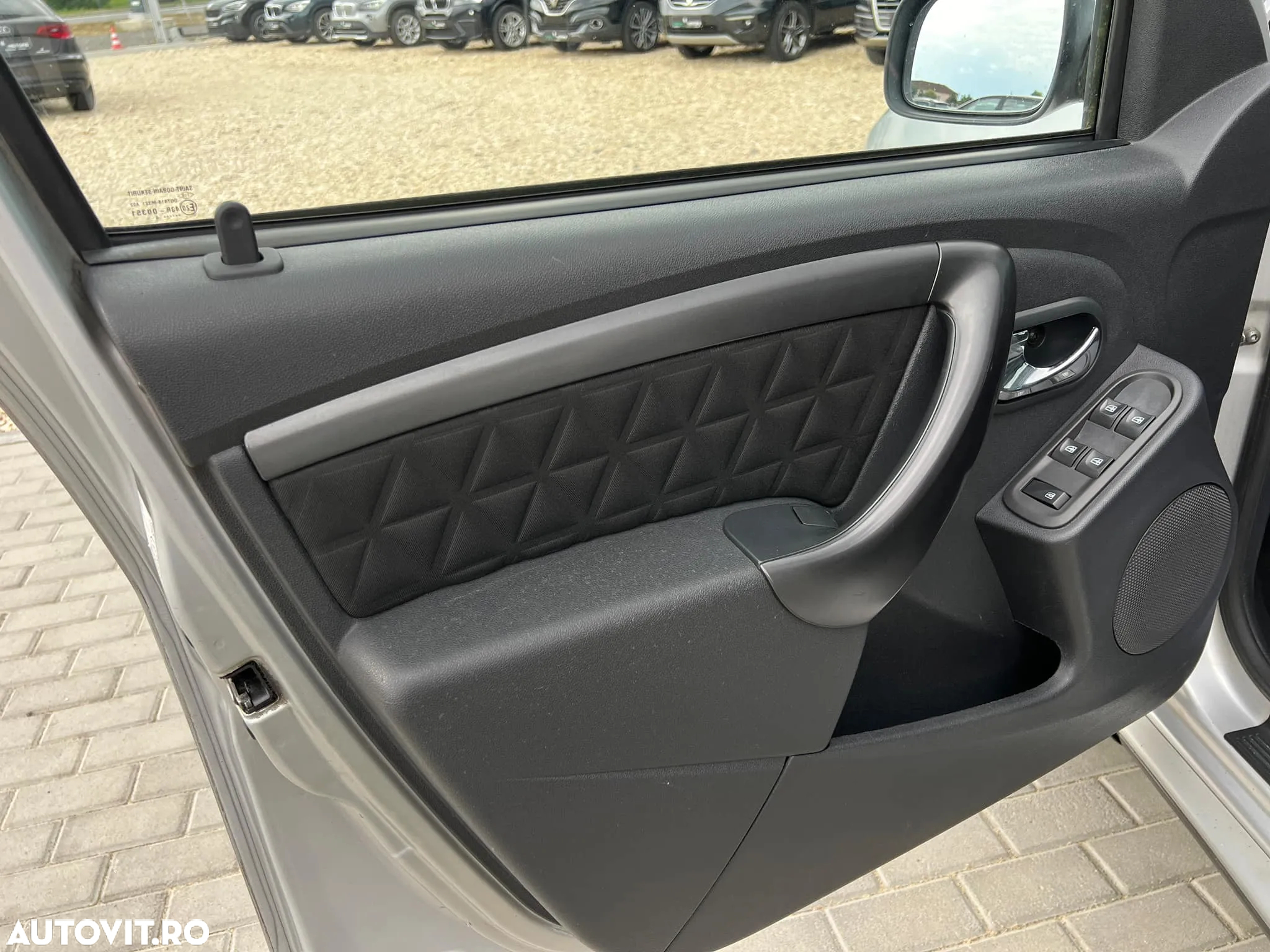 Dacia Duster 1.5 dCi 4x4 Prestige - 15