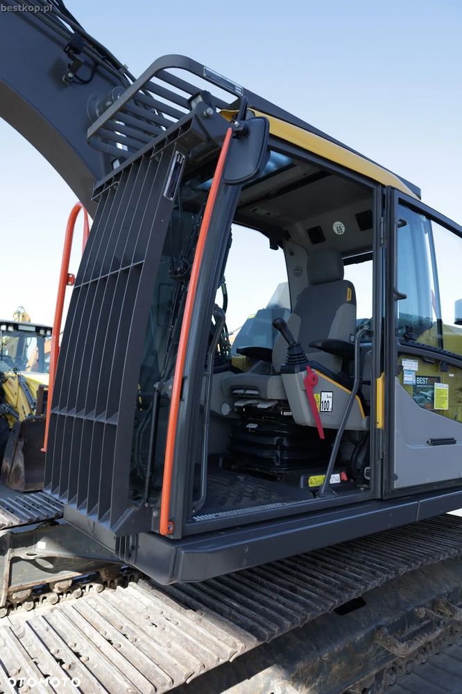 Volvo EC140EL - 17