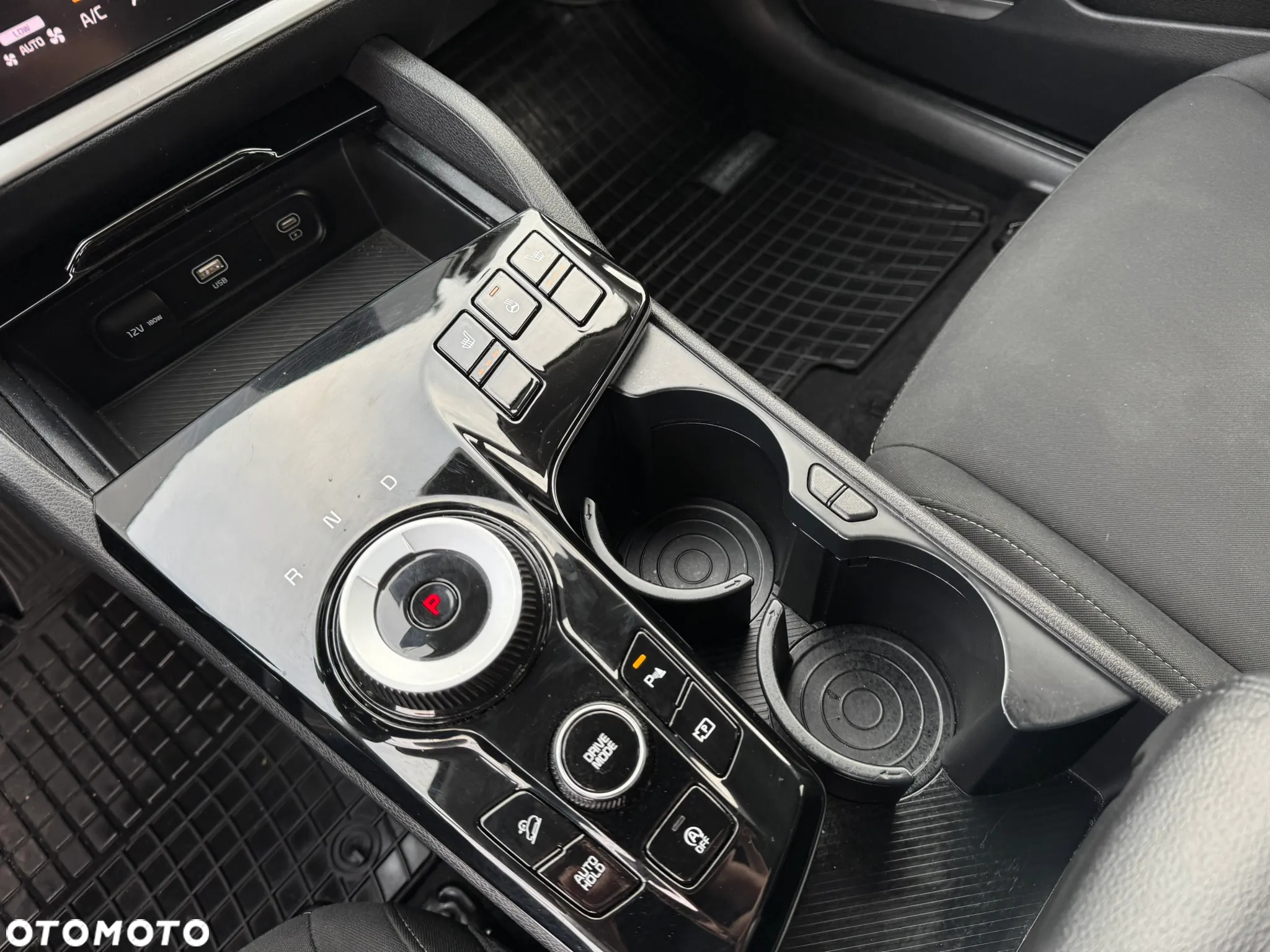 Kia Sportage - 11