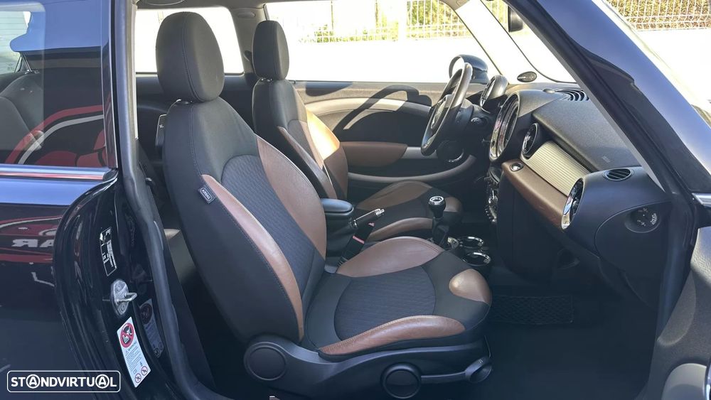 MINI 3 Portas Cooper D - 35