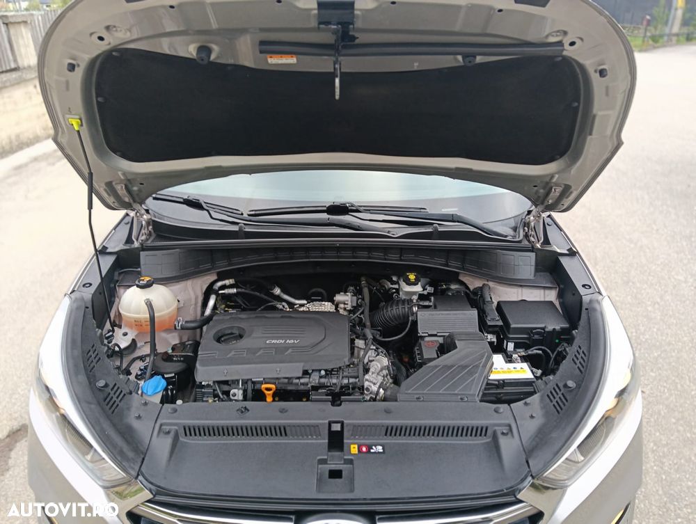 Hyundai Tucson blue 1.7 CRDi 2WD DCT Style - 32