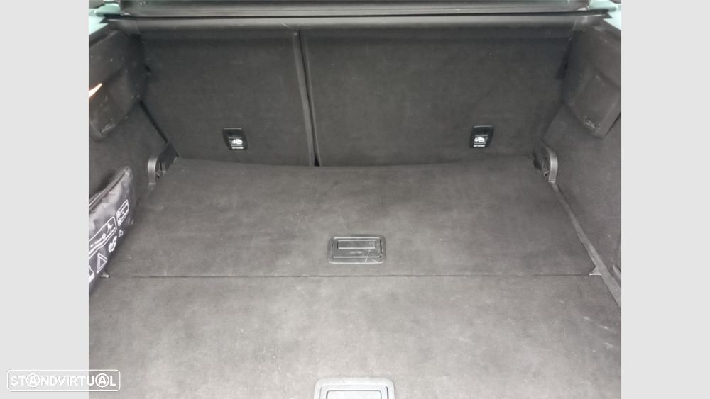 Renault Mégane 1.5 Blue dCi Limited - 16