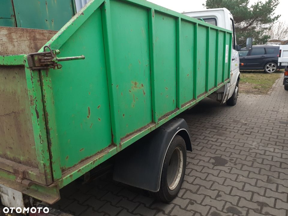 Mercedes-Benz SPRINTER - 5