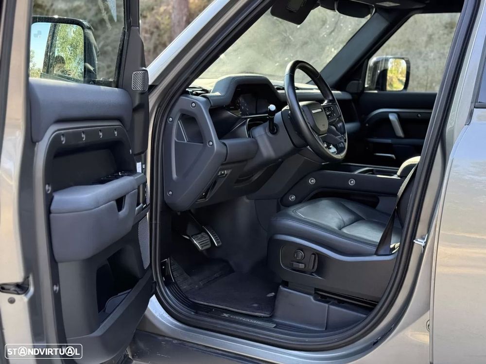 Land Rover Defender 2.0 P400e 110 AWD X-Dynamic HSE - 24