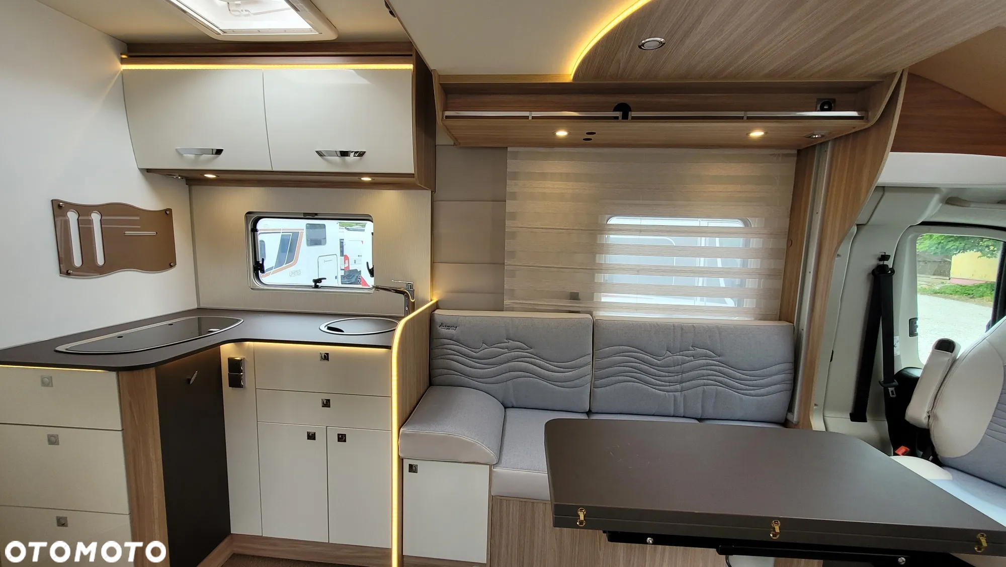 Burstner Delfin T 680 G | wersja HARMONY LINE | MAX DOPOSAŻONY | klimatyzacja stacjonarna, markiza, bagażnik rowerowy, kamera, wersja zimowa - 13