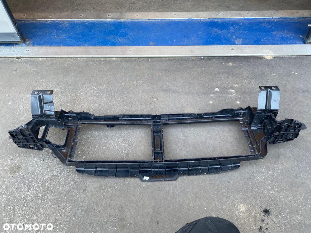 VOLVO XC60 2 II XC 60 MK2 ORYGINALNA KIEROWNICA POWIETRZA GÓRNA WLOT KRATKA Łapacz telewizor ekran tunel górny kanał powietrza żaluzja 32345498 PAS PRZEDNI WZMOCNIENIE CZOŁOWE 112968901  112968800 - 1