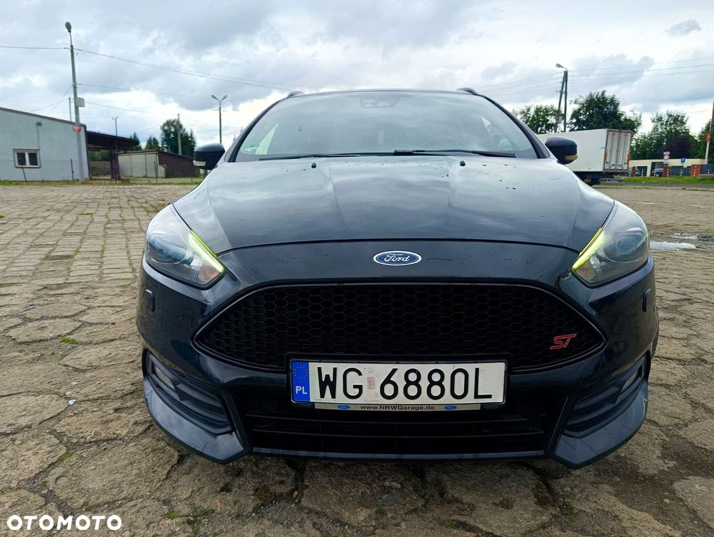 Ford Focus 2.0 TDCi ST - 8