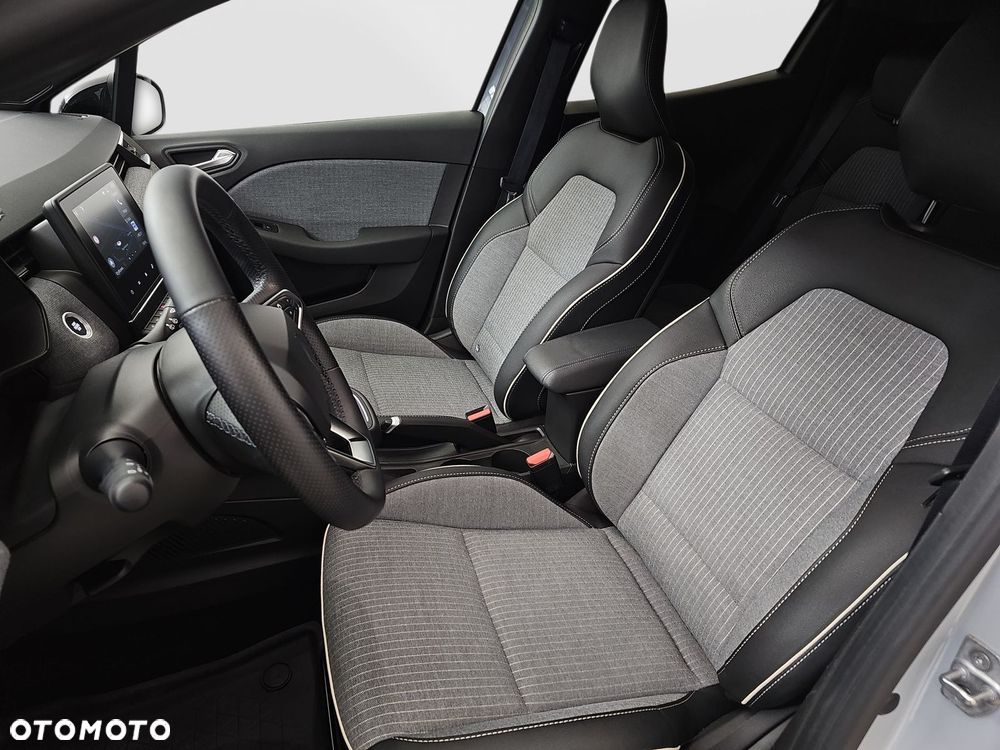 Renault Clio 1.6 E-TECH Full Hybrid 145 Techno - 12