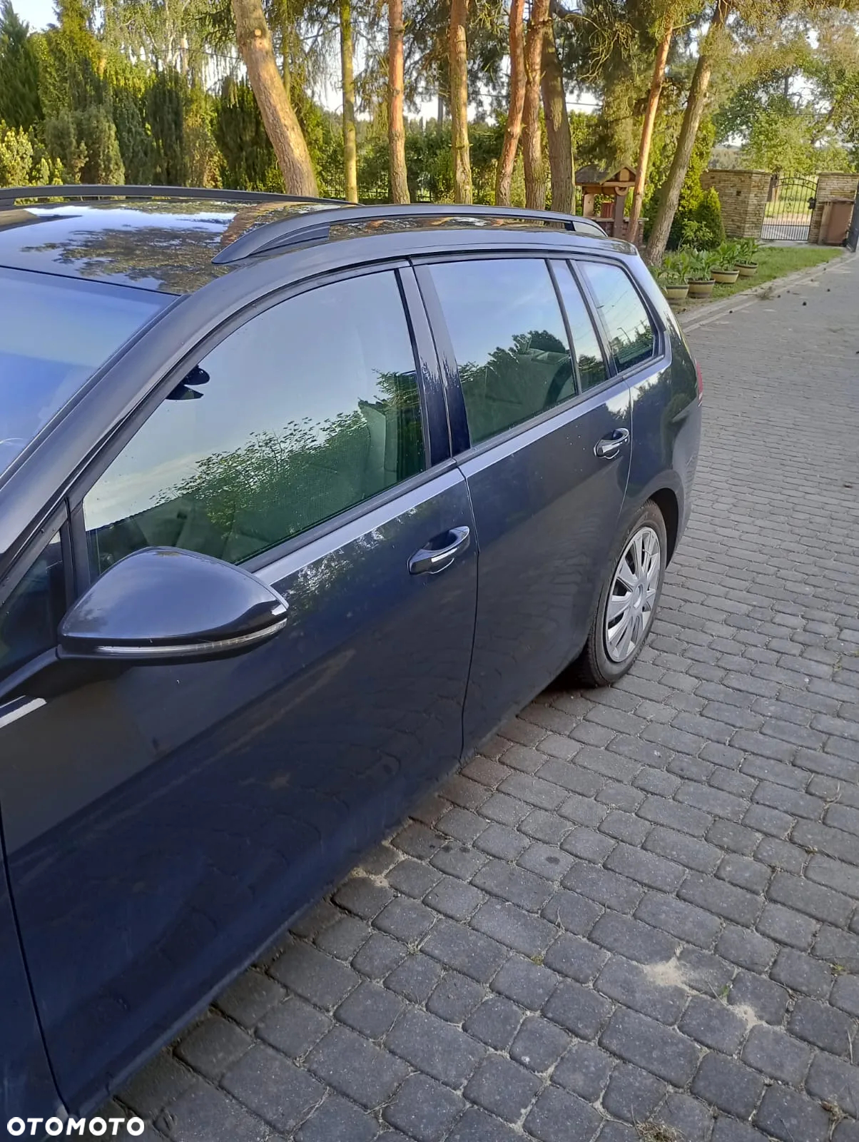 Volkswagen Golf VI 1.6 TDI Comfortline - 2