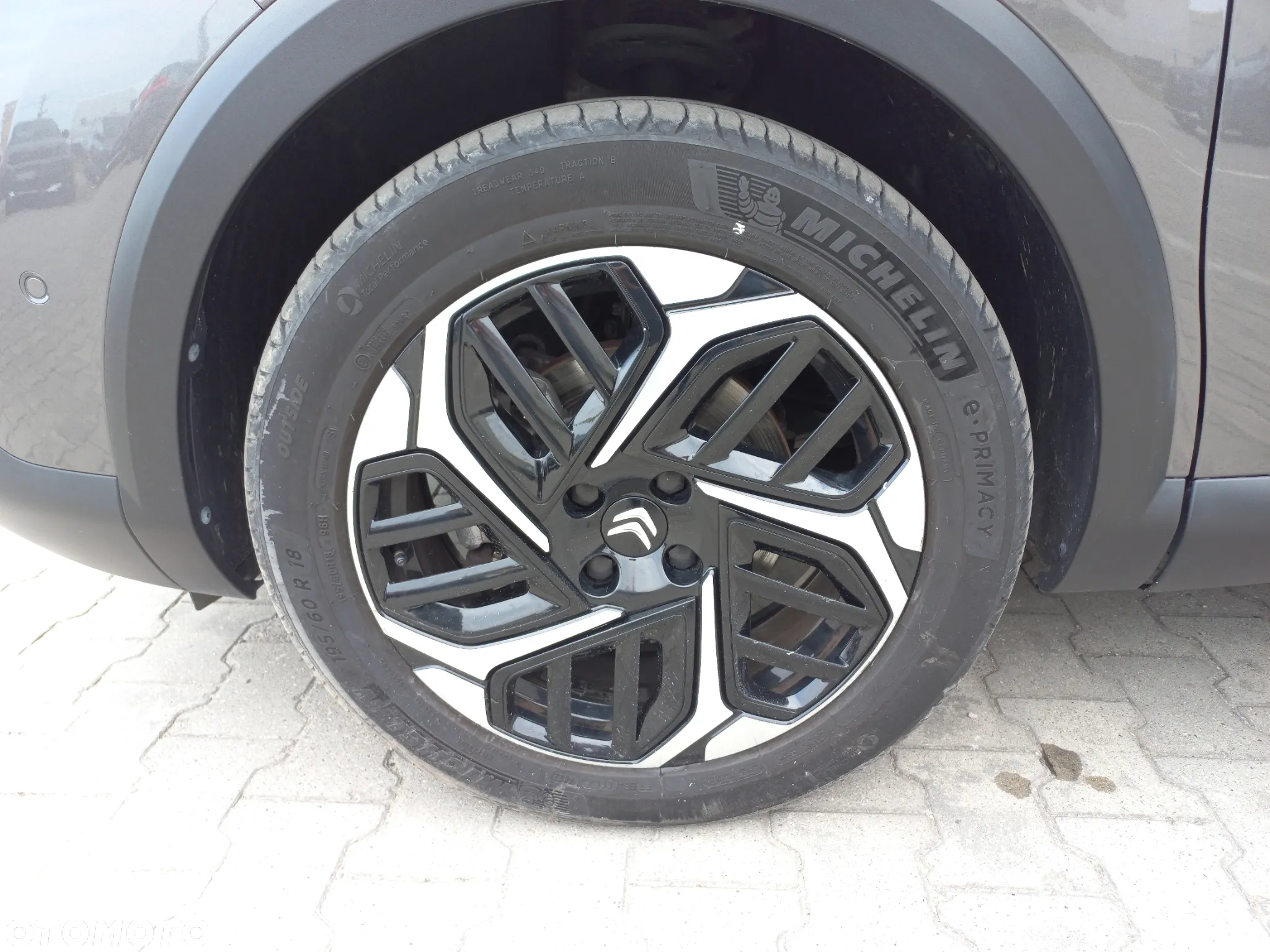 Citroën C4 1.2 PureTech Shine S&S EAT8 - 9