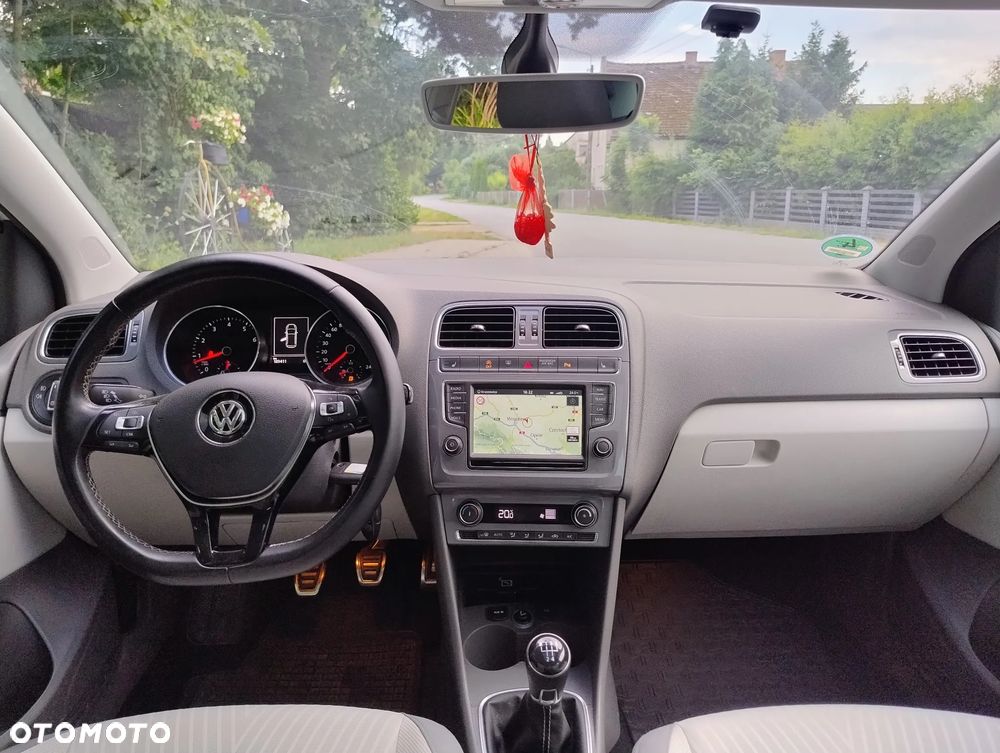 Volkswagen Polo 1.2 TSI Blue Motion Technology FRESH - 5