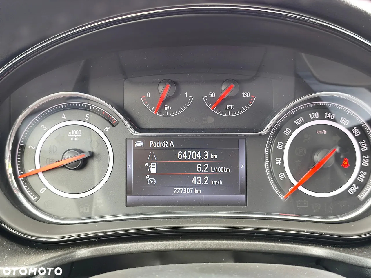 Opel Insignia 2.0 CDTI Active - 16