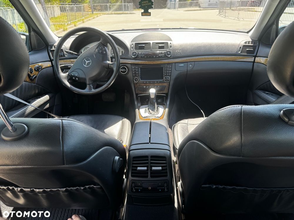 Mercedes-Benz Klasa E 350 4-Matic Avantgarde - 11