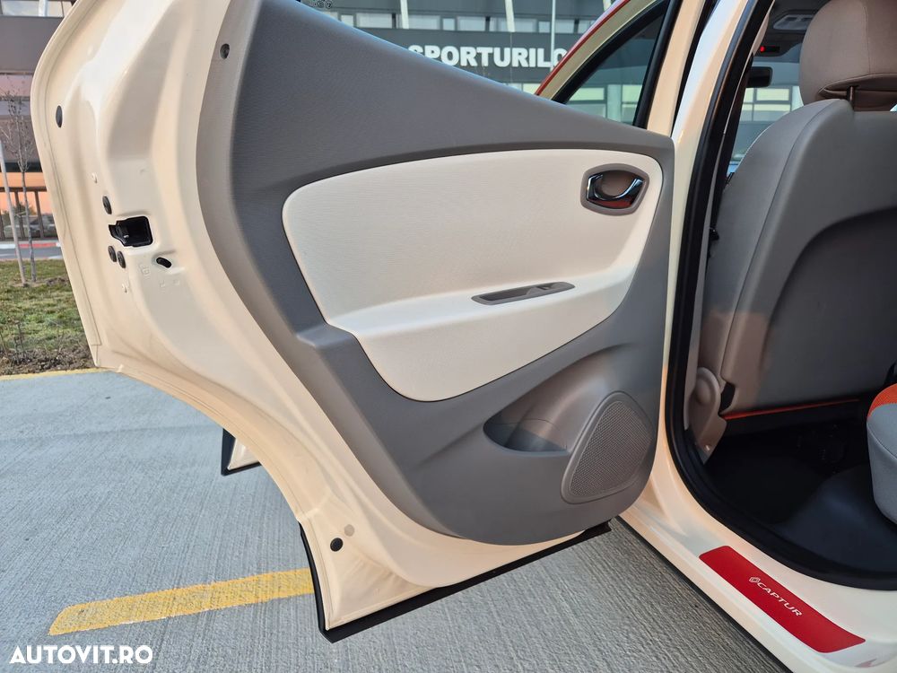 Renault Captur ENERGY TCe 90 Start&Stop Luxe - 32