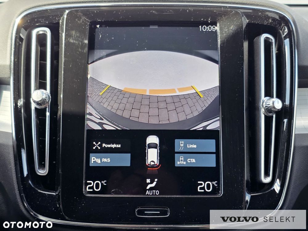 Volvo XC 40 - 28