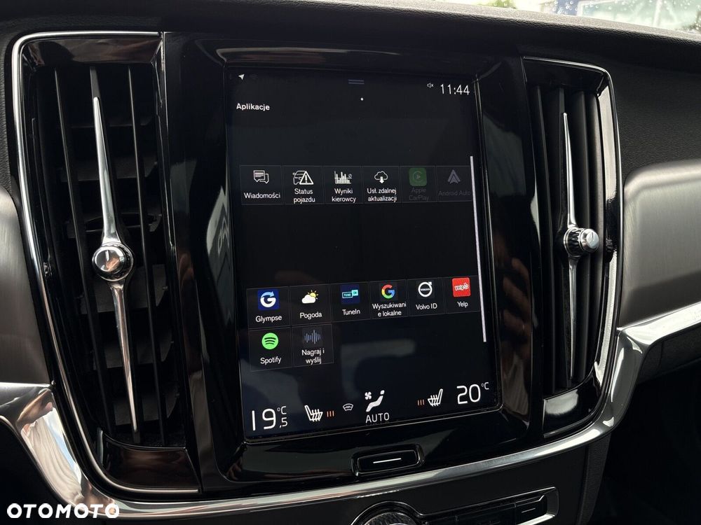 Volvo S90 - 23