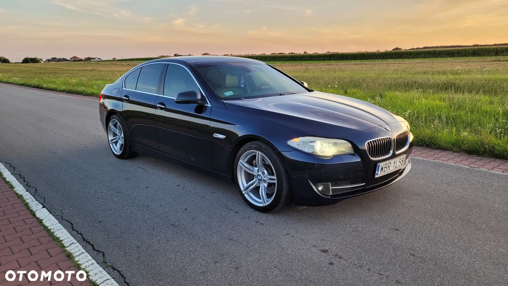BMW Seria 5 530d - 11