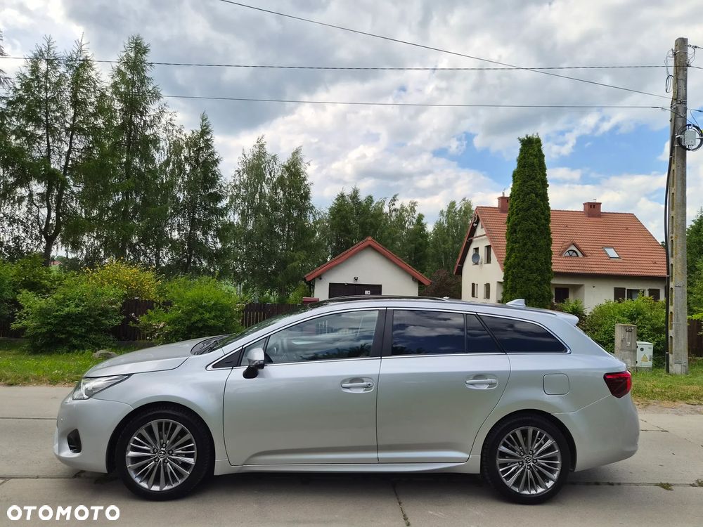 Toyota Avensis 1.8 Executive - 7