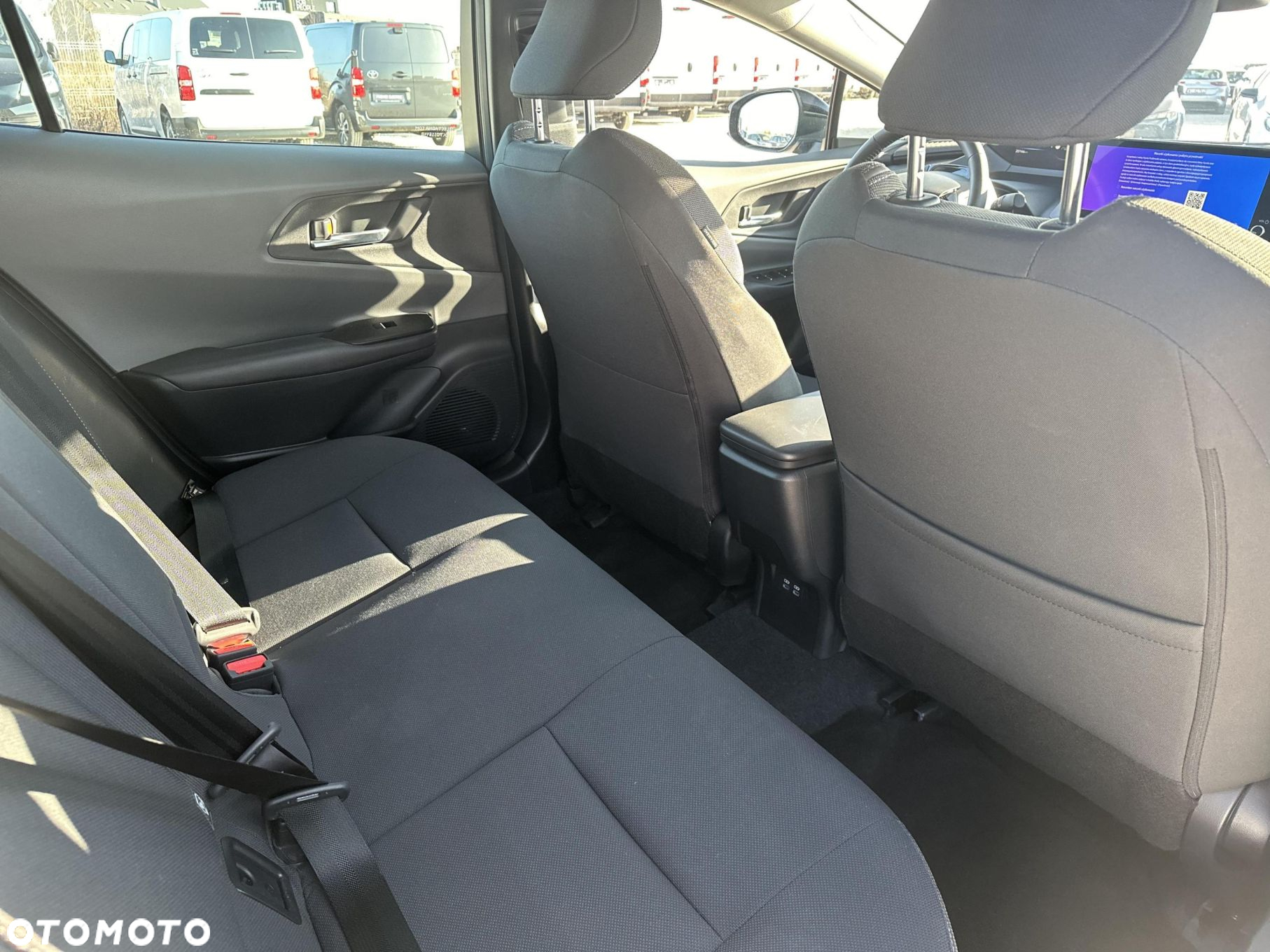 Toyota Prius - 13