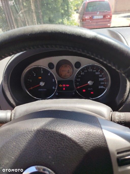 Nissan X-Trail 2.0 dCi 4x4 DPF Platinum - 3