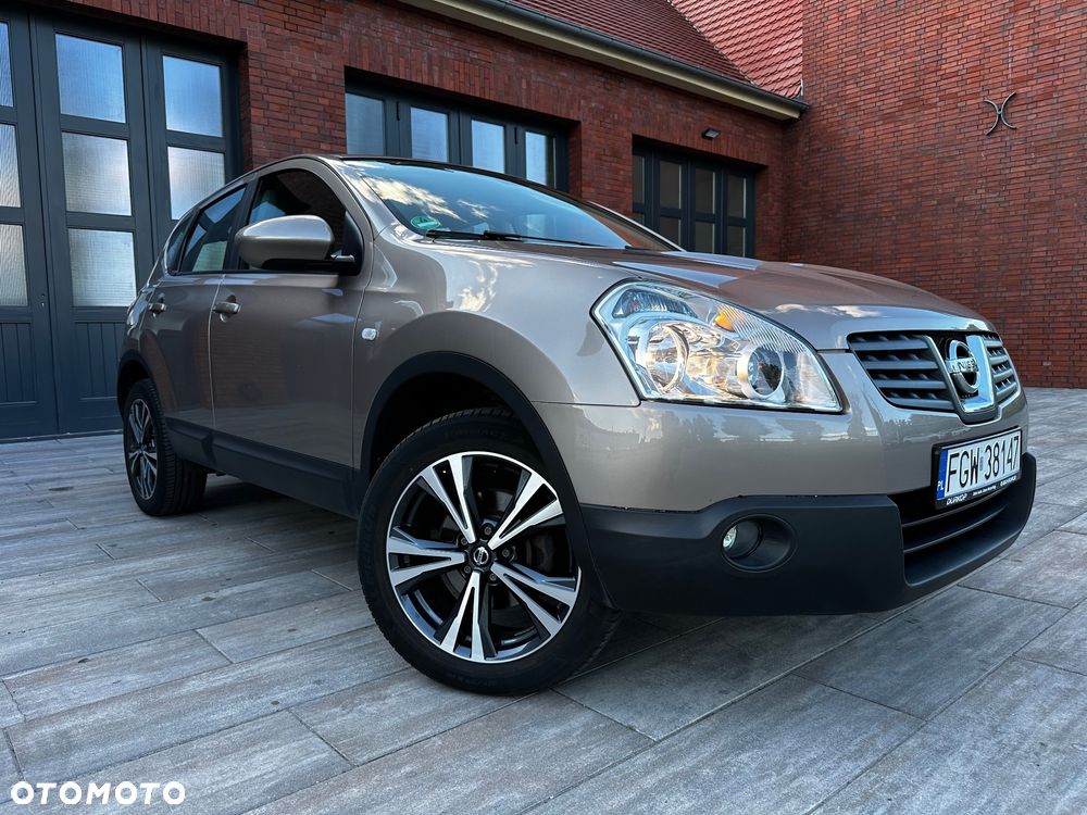 Nissan Qashqai 2.0 Tekna CVT - 10