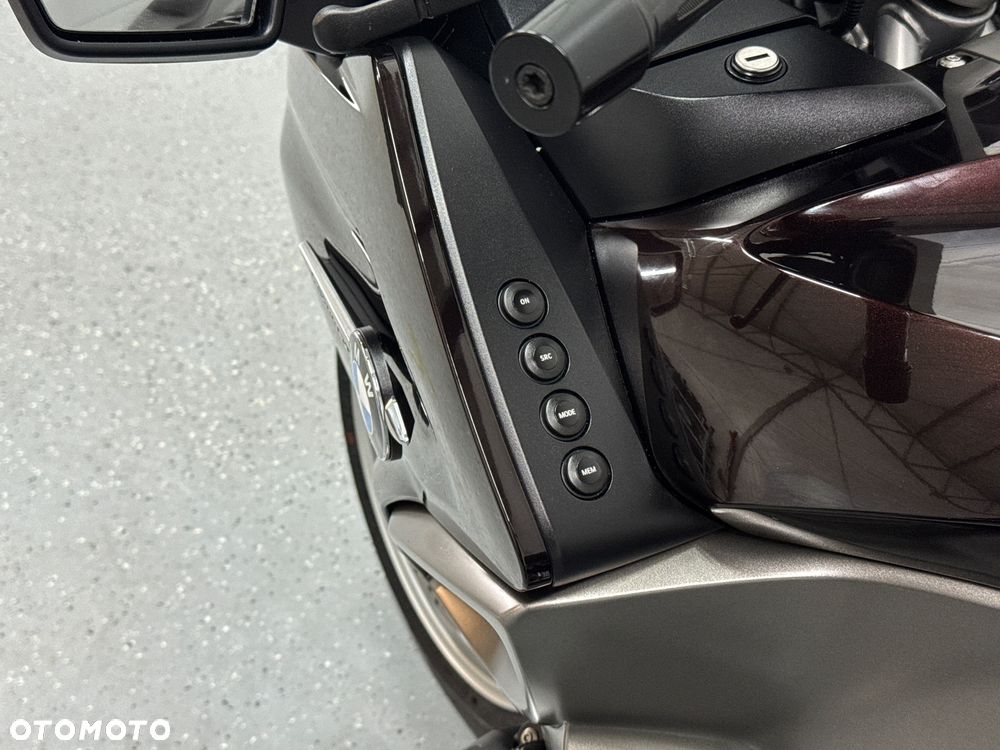BMW R - 38