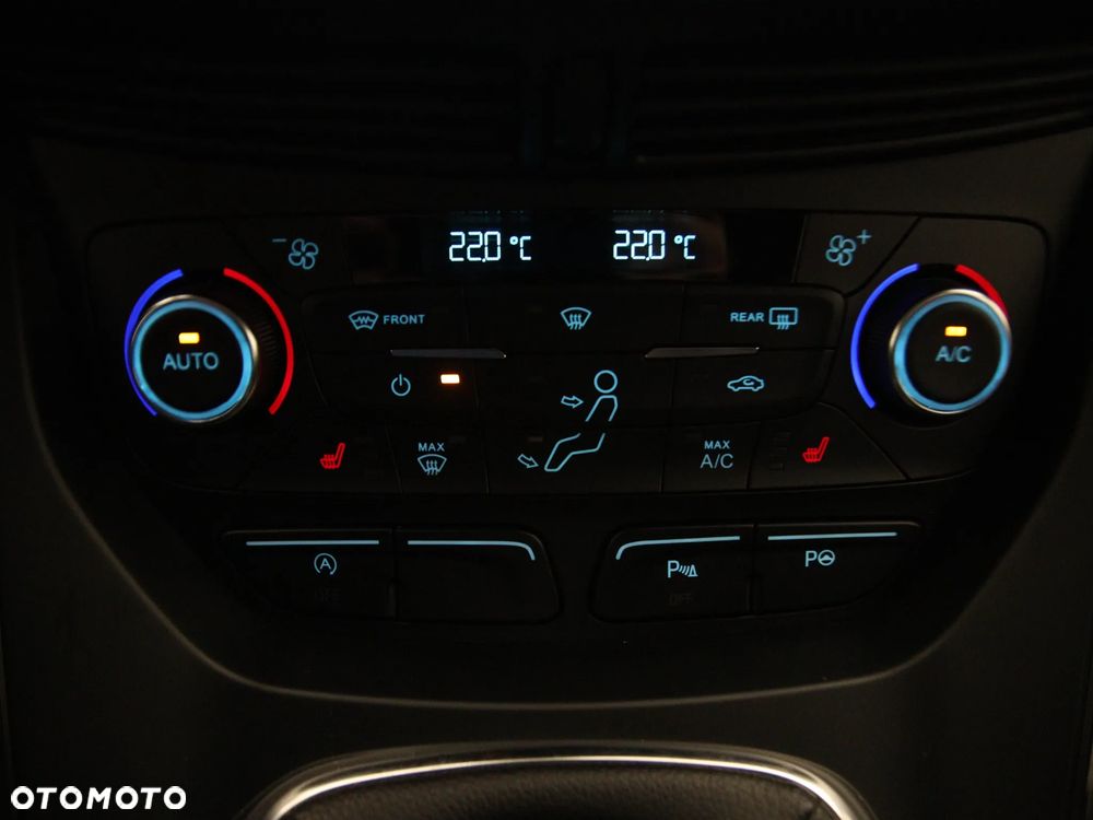 Ford Kuga 1.5 EcoBoost FWD Titanium ASS - 20