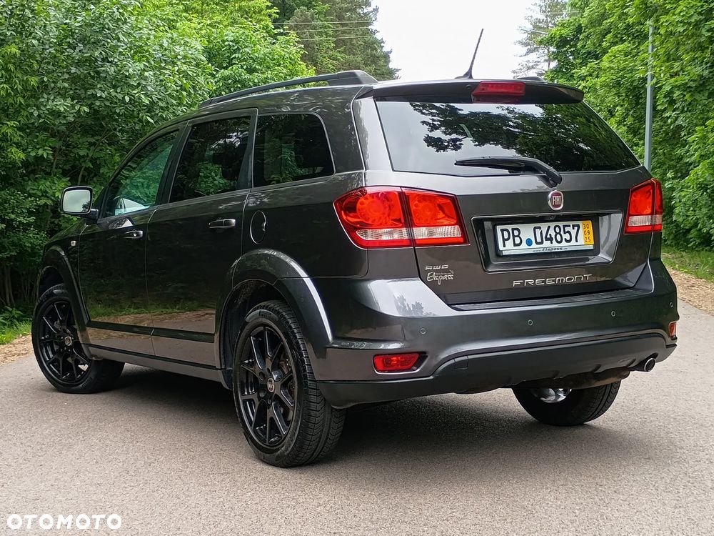 Fiat Freemont 2.0 Multijet Black Code AWD - 22