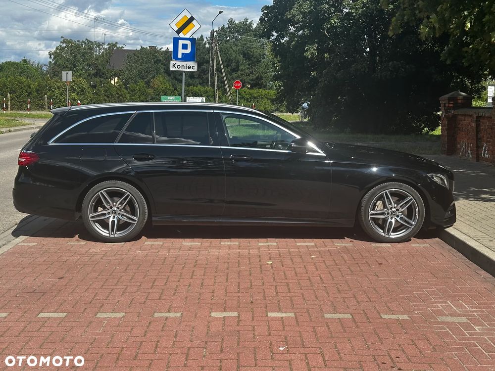 Mercedes-Benz Klasa E 220 d Business Edition 9G-TRONIC - 2