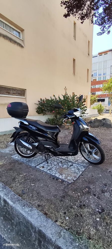 Peugeot Tweet 125 - 8