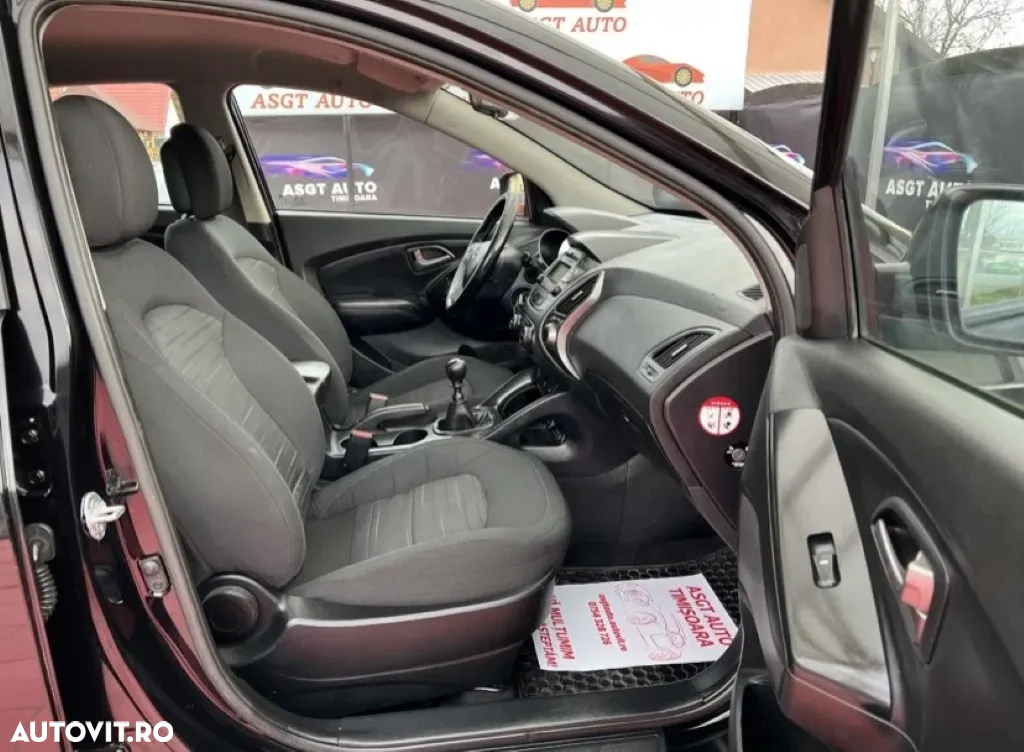 Hyundai ix35 - 11