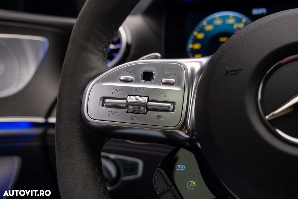 Mercedes-Benz AMG GT 4-door Coupe - 13