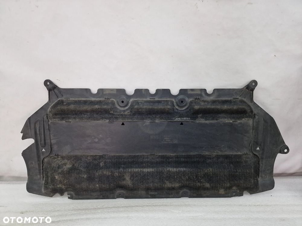 BMW G30 / G31 / G32 / G14 / G11 / G12 PŁYTA / OSŁONA POD SILNIK , NR 51757340168 / 7340168 , NR AUKCJI NSŁ390 - 7