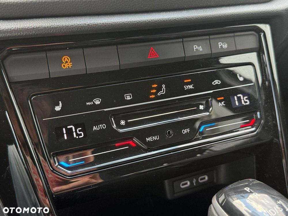 Volkswagen T-Roc 1.5 TSI R-Line DSG - 24