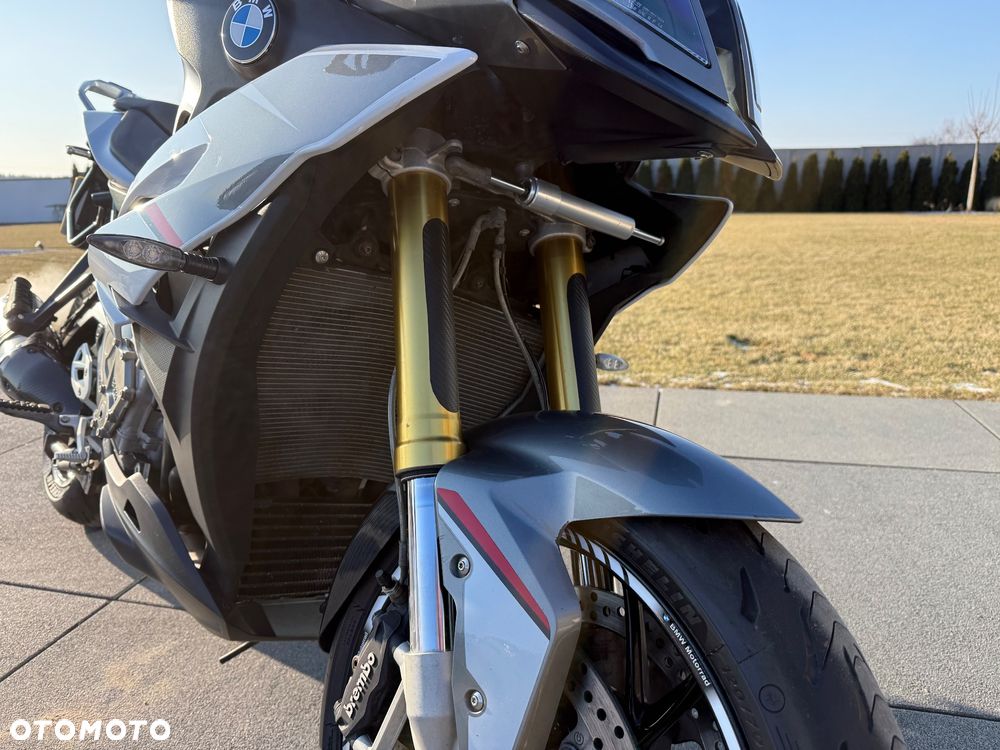 BMW XR - 13