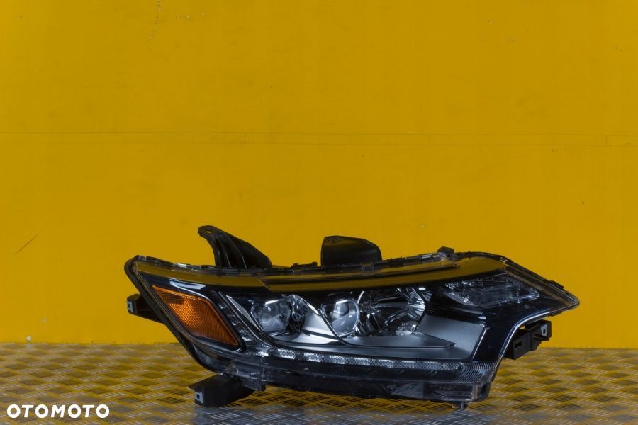 MITSUBISHI OUTLANDER 2015- REFLEKTOR LAMPA LED R