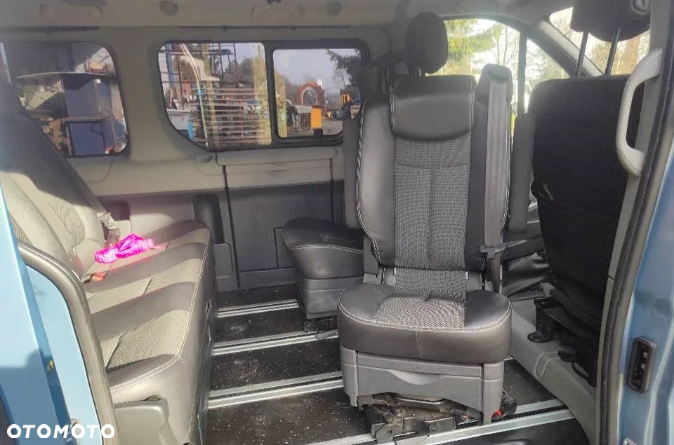 Renault Trafic - 12