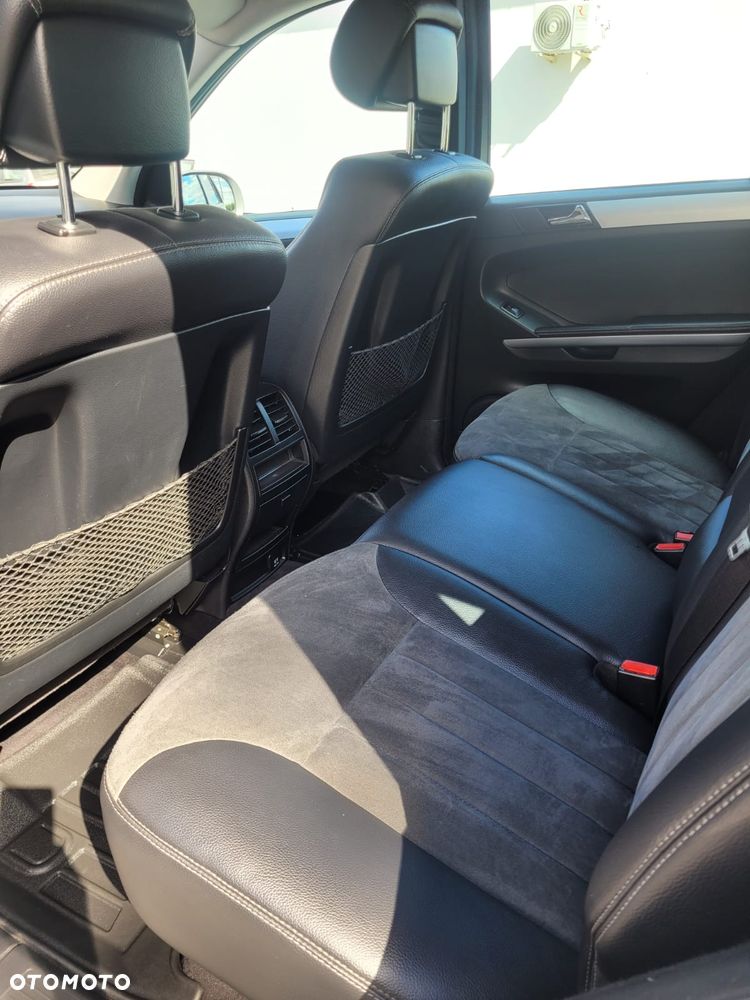 Mercedes-Benz ML 320 CDI 4-Matic - 28