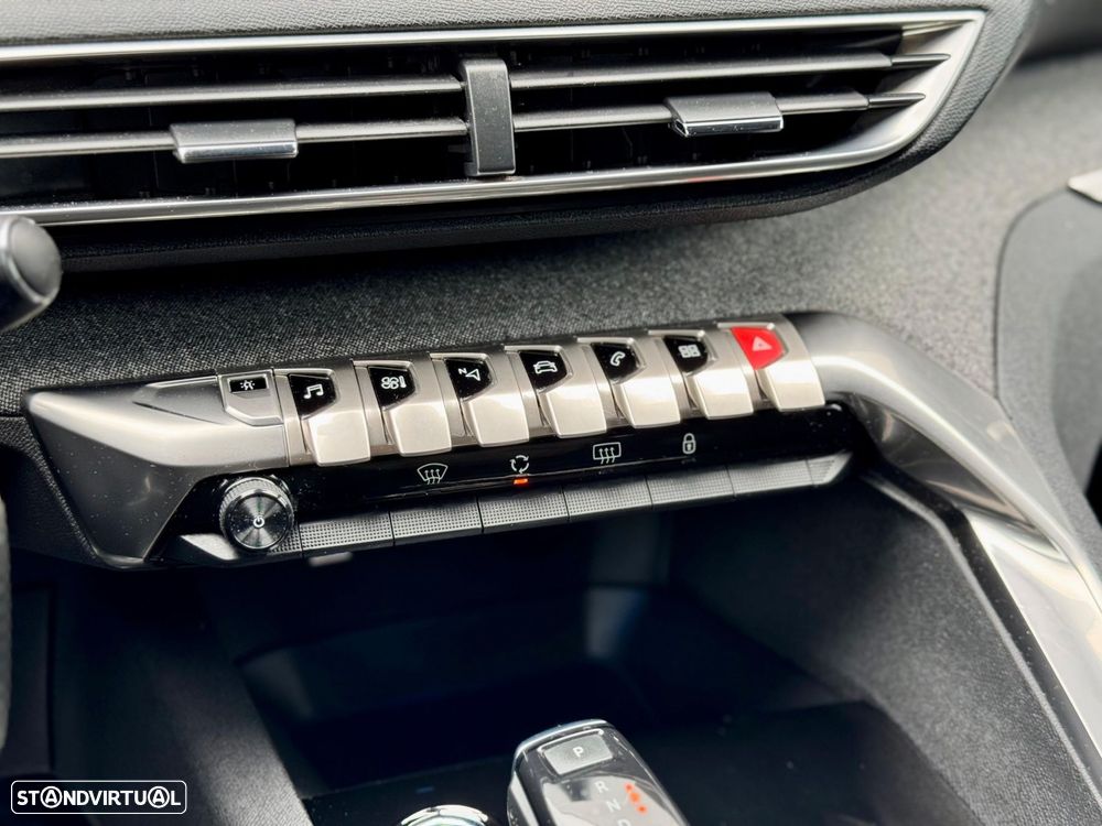 Peugeot 3008 1.2 PureTech GT Line EAT8 - 46