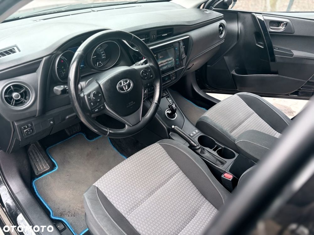 Toyota Auris 1.8 HSD Luna - 6