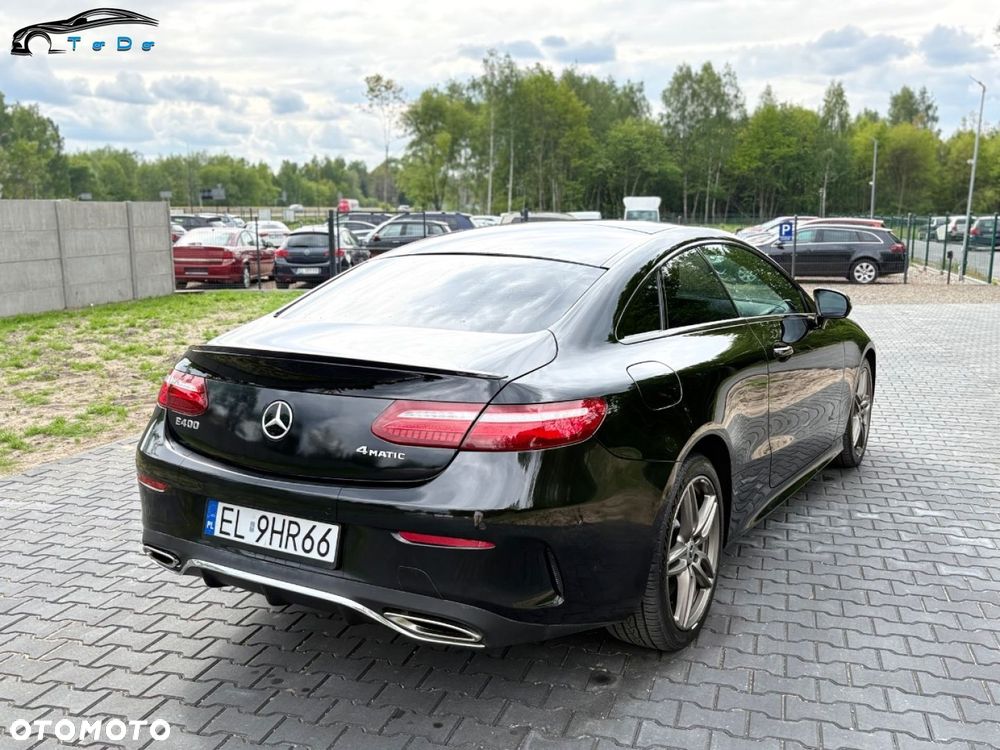 Mercedes-Benz Klasa E 400 4Matic 9G-TRONIC 25th Anniversary Edition - 17