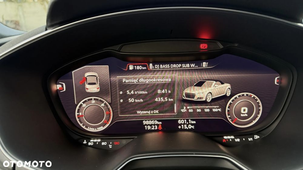 Audi TT Roadster - 11