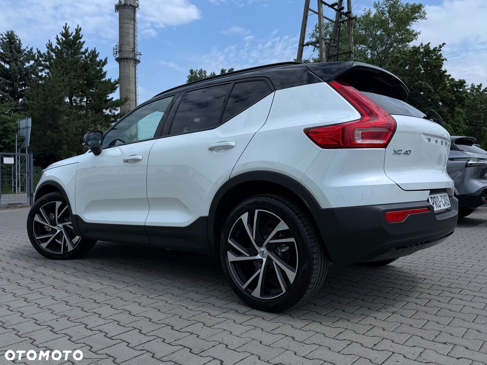 Volvo XC 40 B4 B AWD DKG RDesign - 9