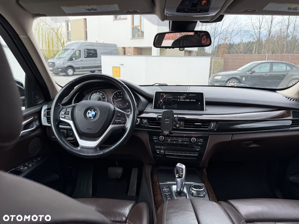 BMW X5 xDrive35i - 23